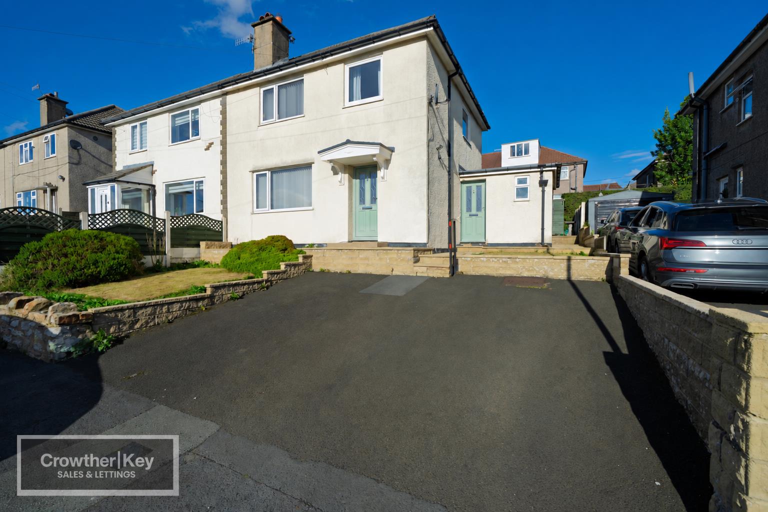 Overdale Avenue, Buxton